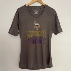 Minnesota Vikings Women’s T-Shirt - Majestic - Medium